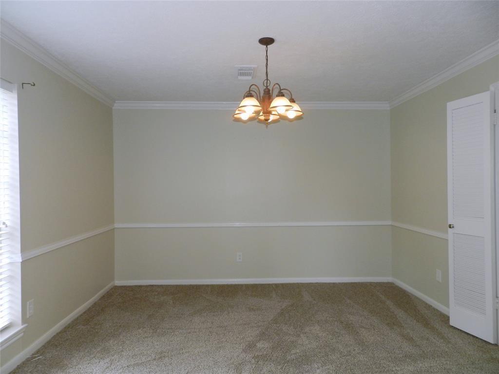 9403 Oxted Lane