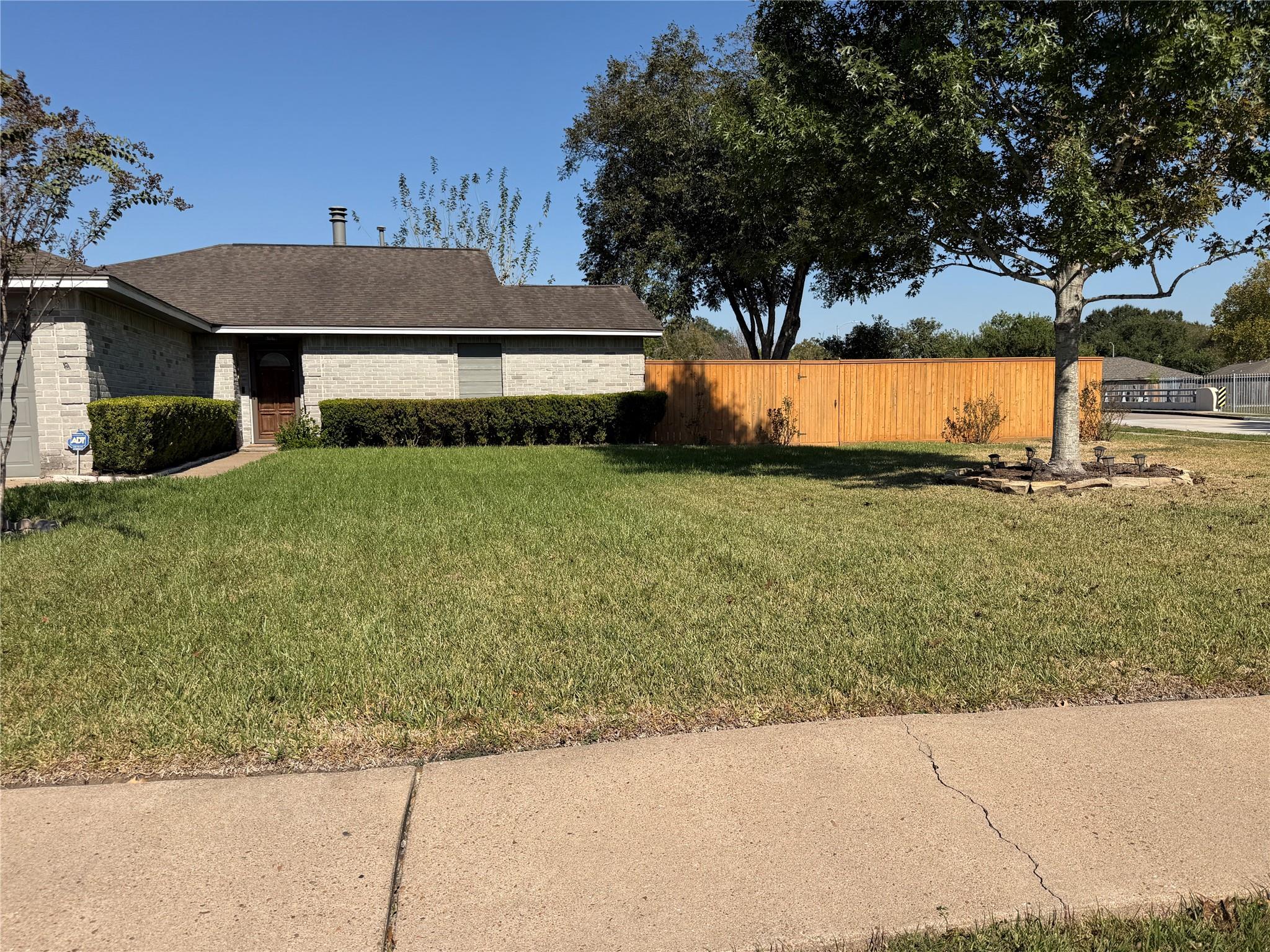 455 Oakdale Drive