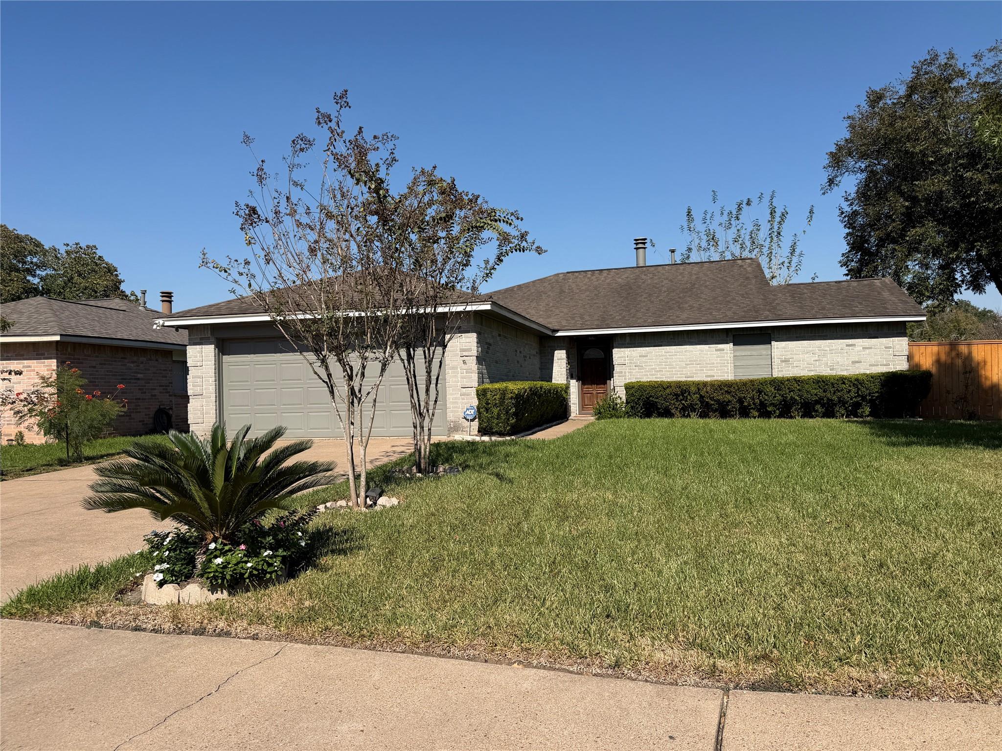 455 Oakdale Drive