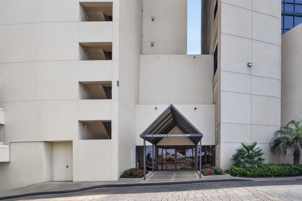 Photo of 5220 Seawall Boulevard #735, Galveston, TX 77551 (MLS # 70212411)