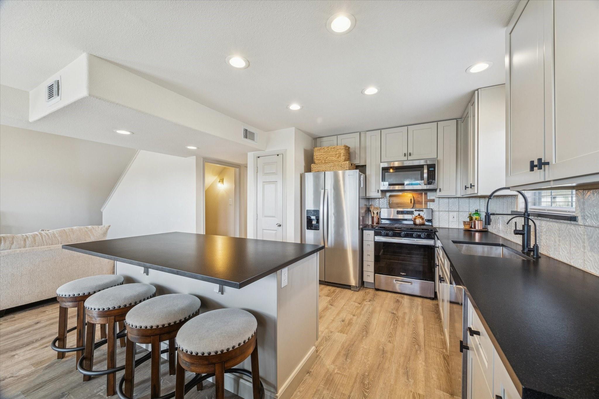 22 N Flamingo Street Street