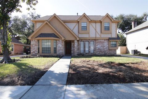 Photo of 12511 Ella Lee Lane, Houston, TX 77077 (MLS # 90849841)