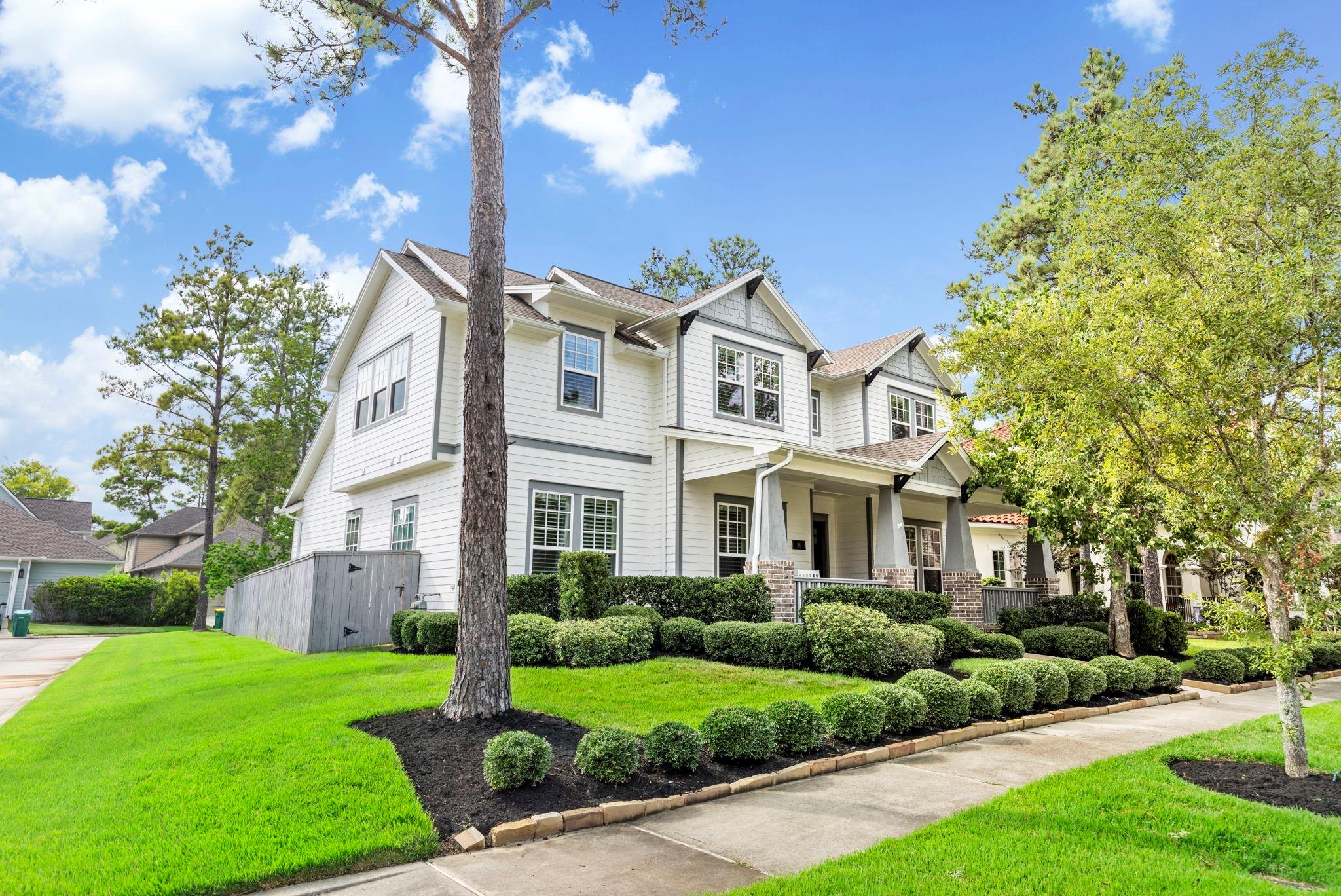 11 W Sawyer Ridge Drive