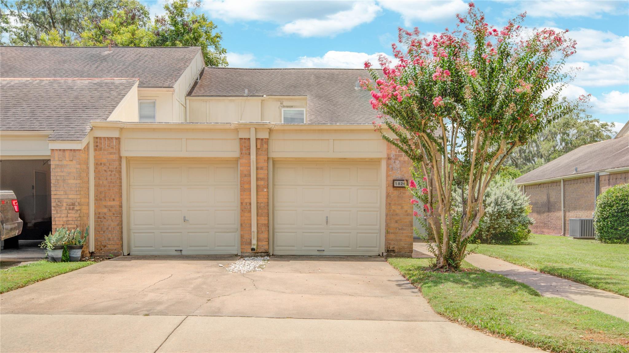 1826 Veranda Drive