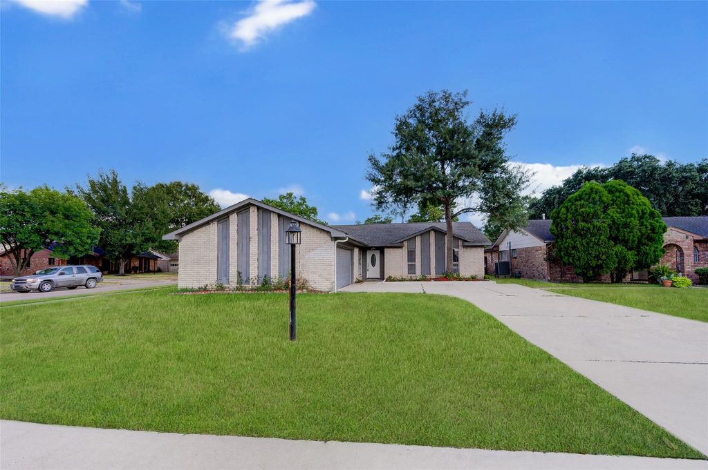 Photo of 16603 Kieth Harrow Boulevard, Houston, TX 77084 (MLS # 94829293)