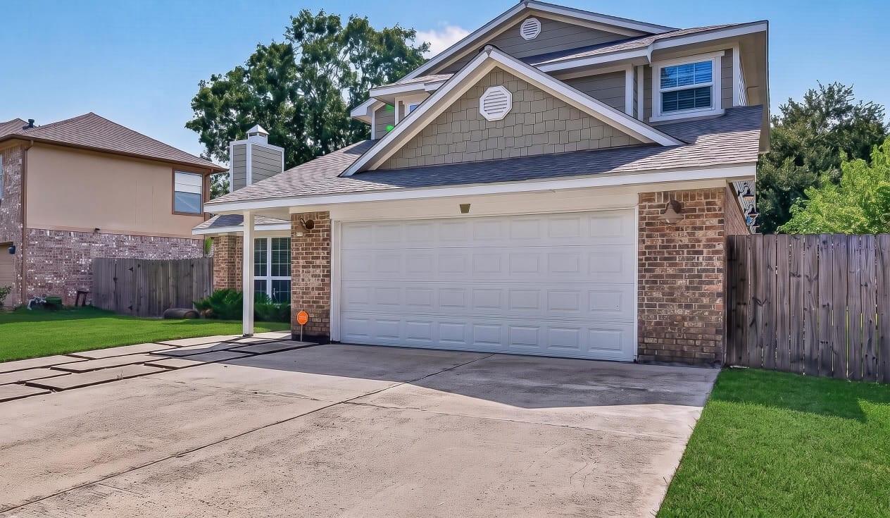 902 Mountain Meadows Drive