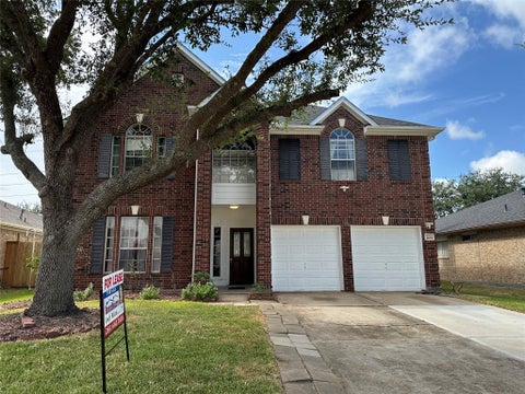 Photo of 1635 Buckwood Court, Fresno, TX 77545 (MLS # 49257976)