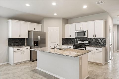Photo of 13919 Leigh Lake Lane, Conroe, TX 77384 (MLS # 28069884)