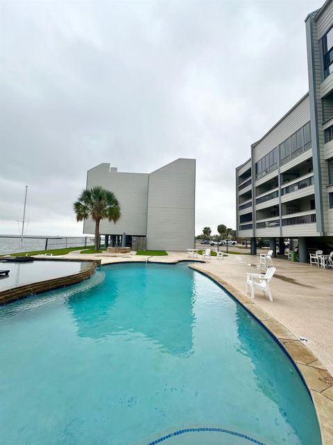 580 Pleasure Island Boulevard 219 Port Arthur TX 77640