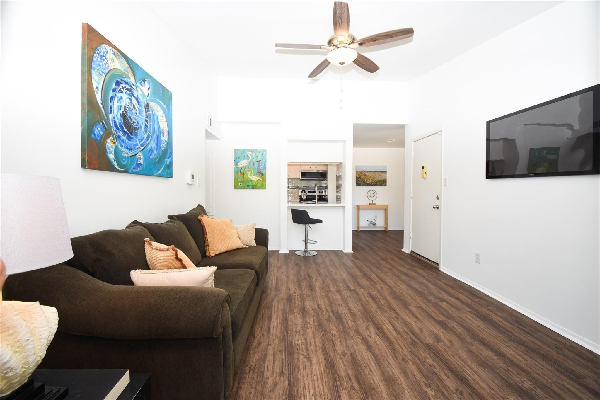 3300 Pebblebrook Drive 48