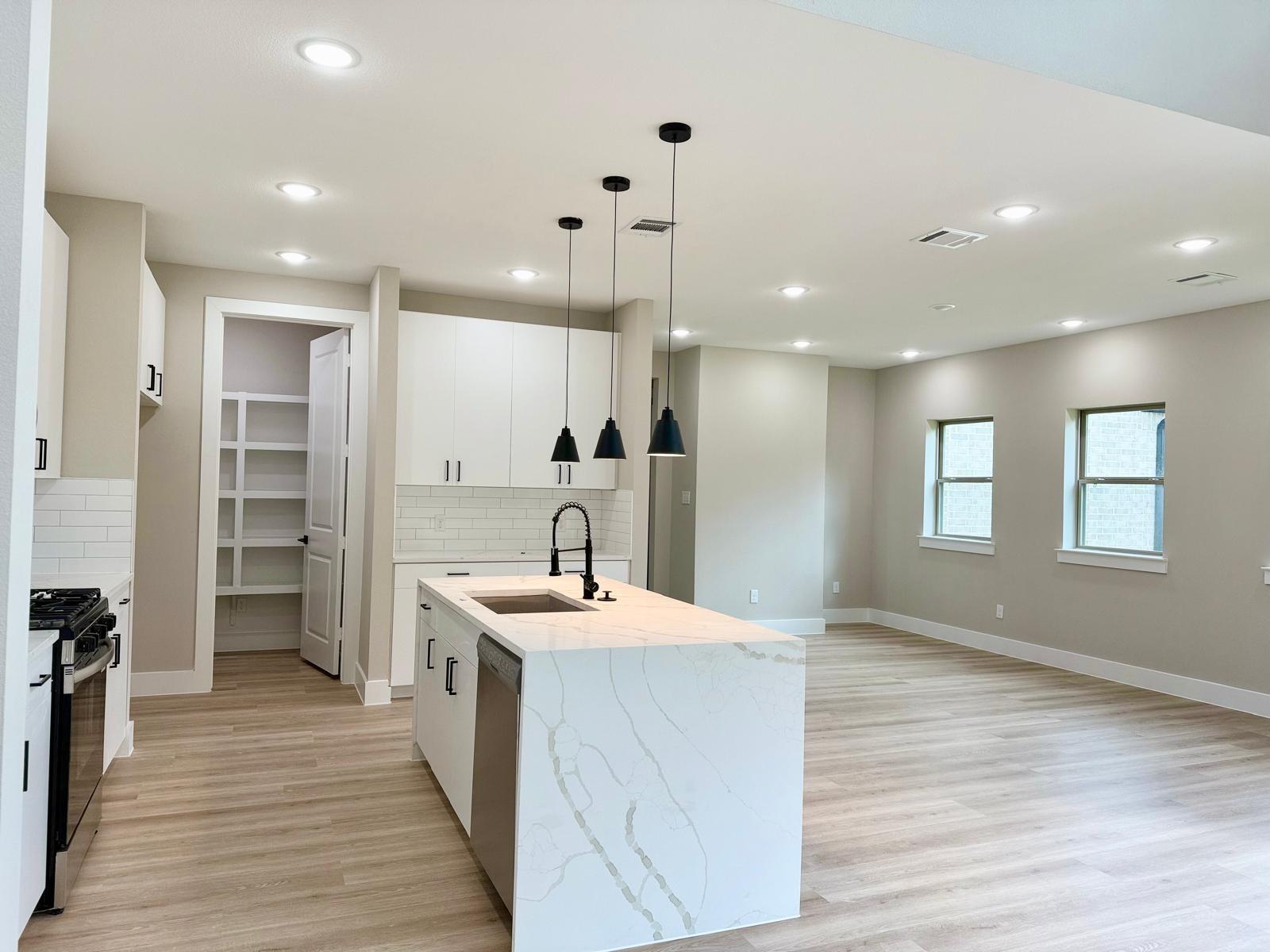 2615 Liguria Ln