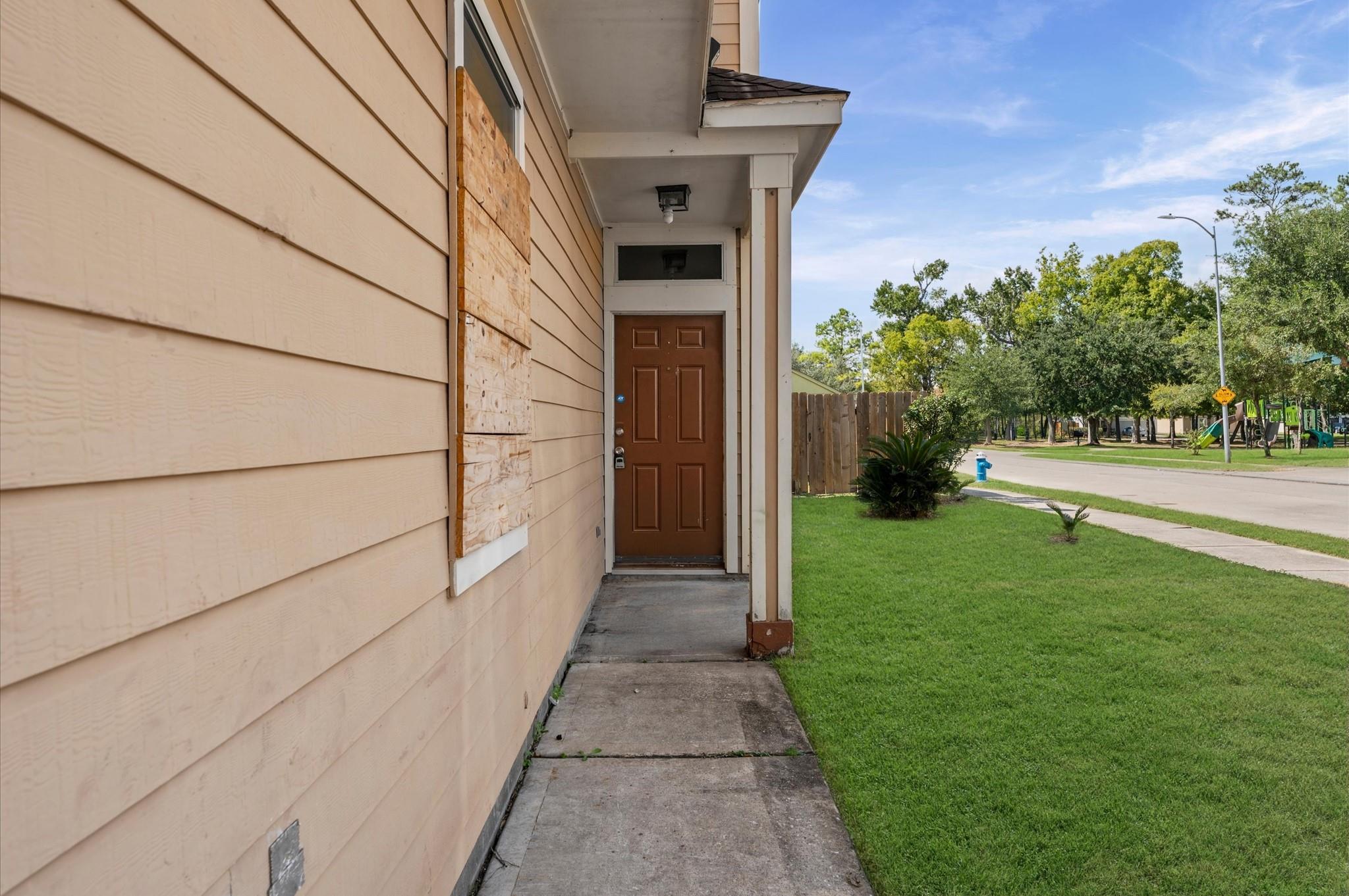 16555 Pentonshire Lane