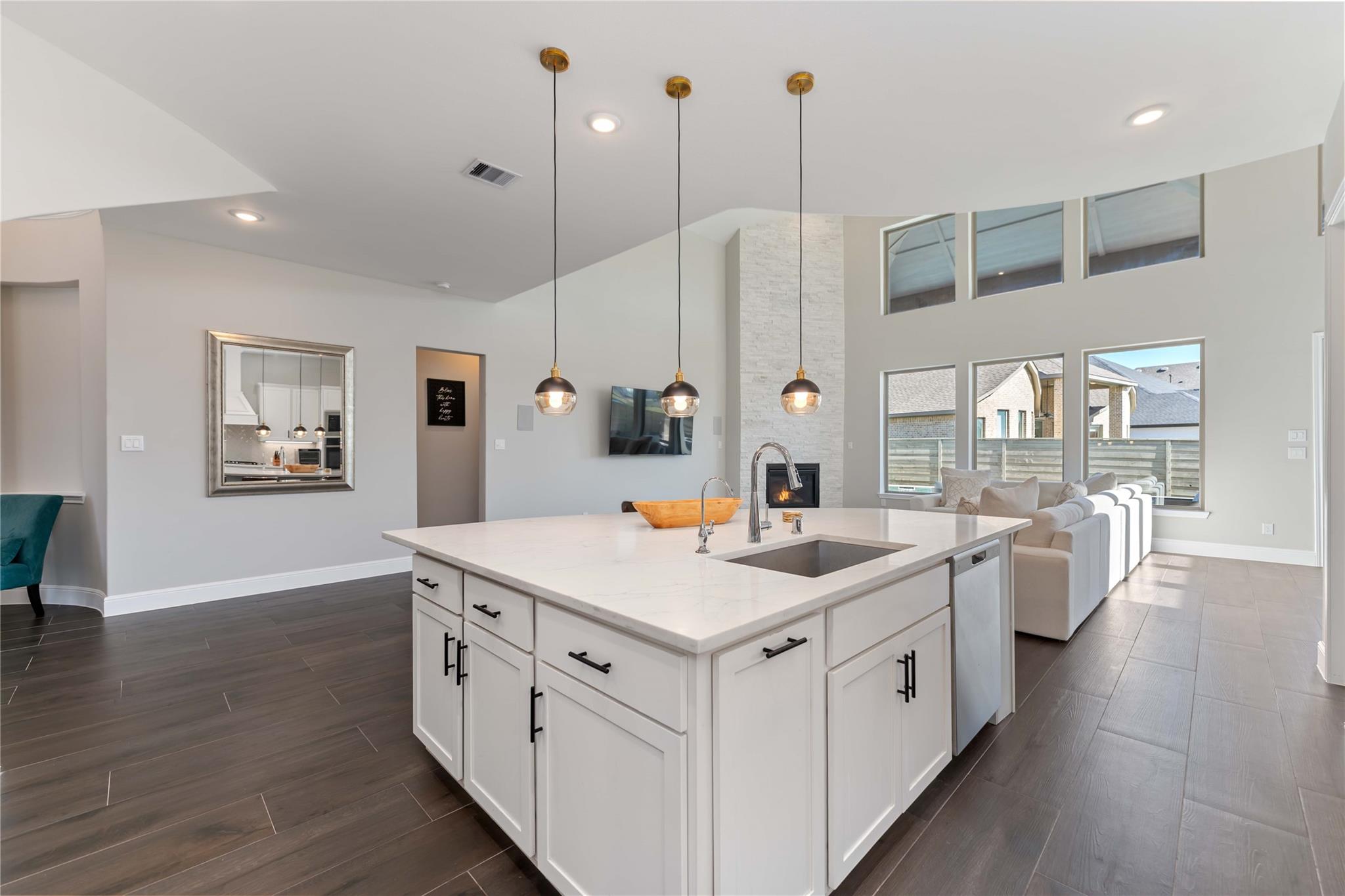 4315 Sandy Cove Drive