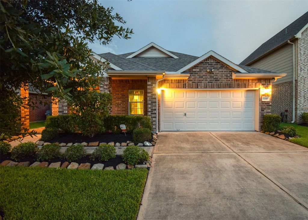 Photo of 14410 Heath Falls Lane, Cypress, TX 77429 (MLS # 27164397)