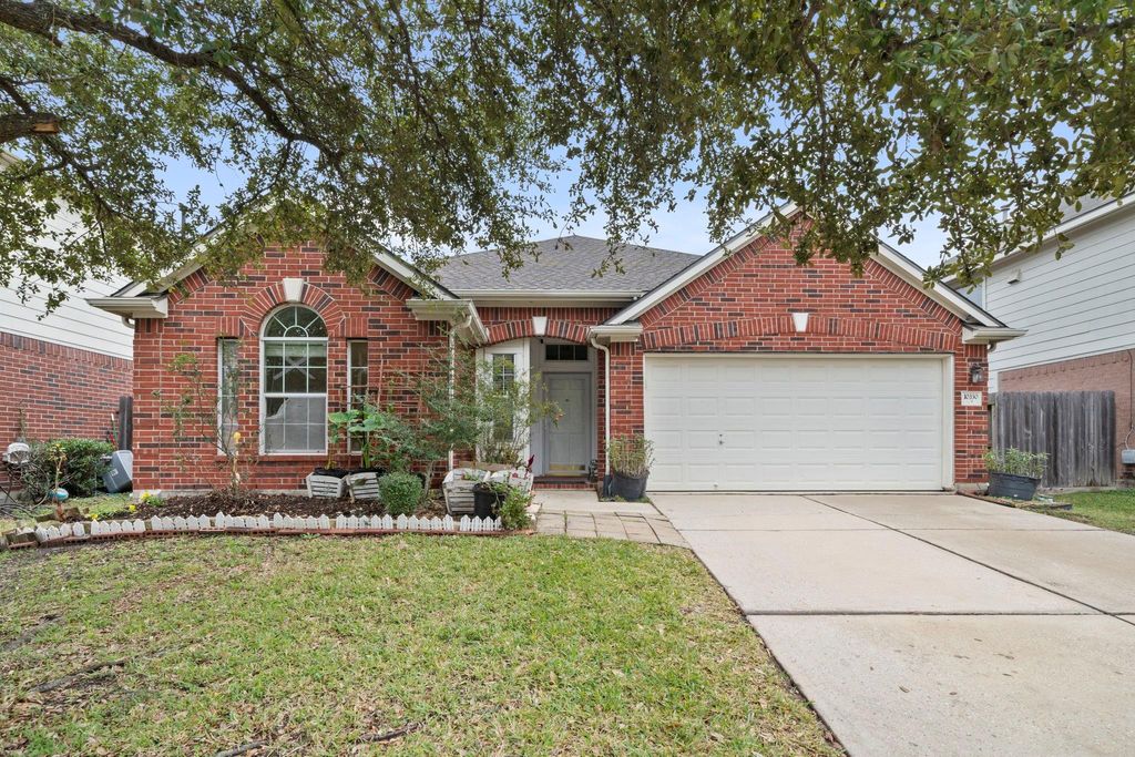 Photo of 10330 Turrett Point Lane, Houston, TX 77064 (MLS # 65596296)