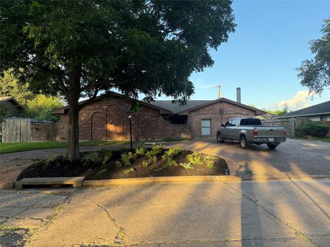 Photo of 4208 Pine Shadows Street, Dickinson, TX 77539 (MLS # 53077425)