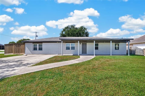 Photo of 3601 17th Street N, Texas City, TX 77590 (MLS # 62246368)
