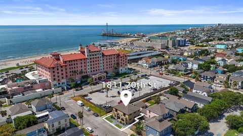Photo of 1811 20th Street #3, Galveston, TX 77550 (MLS # 51333952)