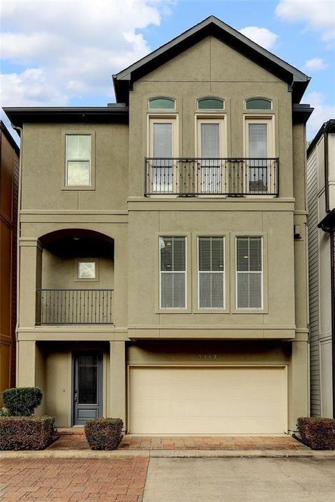 Photo of 3142 Pemberton Walk, Houston, TX 77025 (MLS # 63089236)