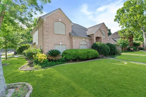 Photo of 2526 Berkley Court, Richmond, TX 77406 (MLS # 75160116)