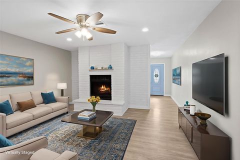 Photo of 10127 Tolman Street, Houston, TX 77034 (MLS # 94015396)