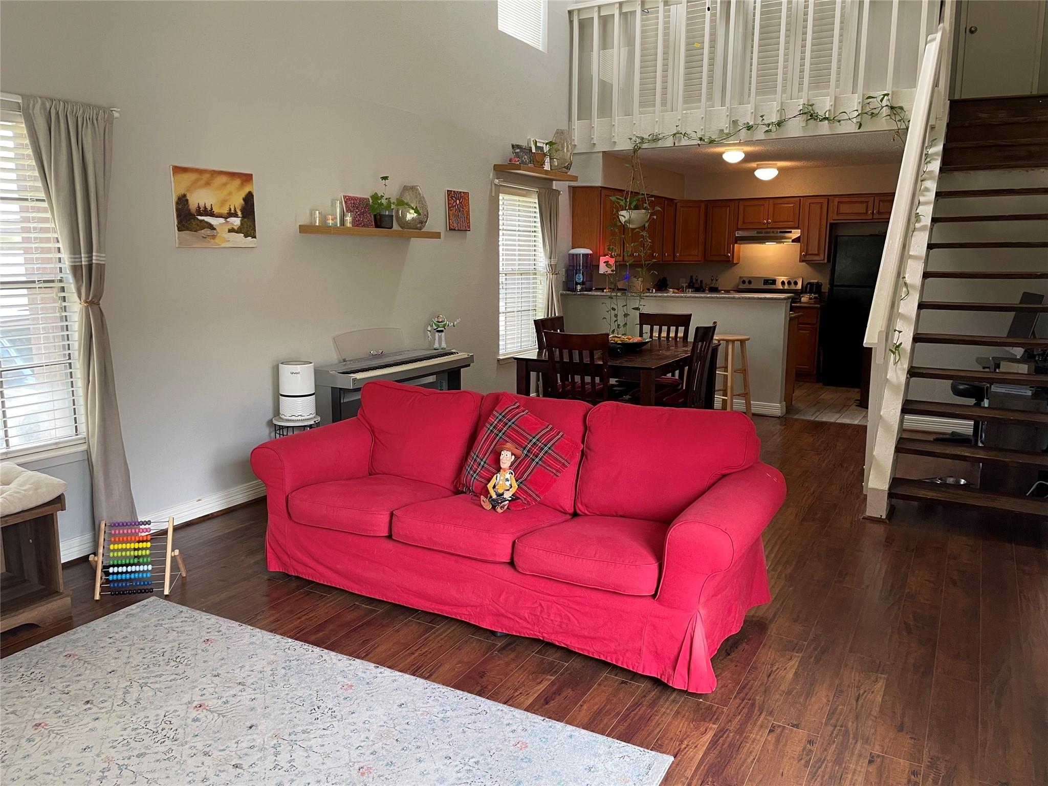 2611 Grants Lake Boulevard 208
