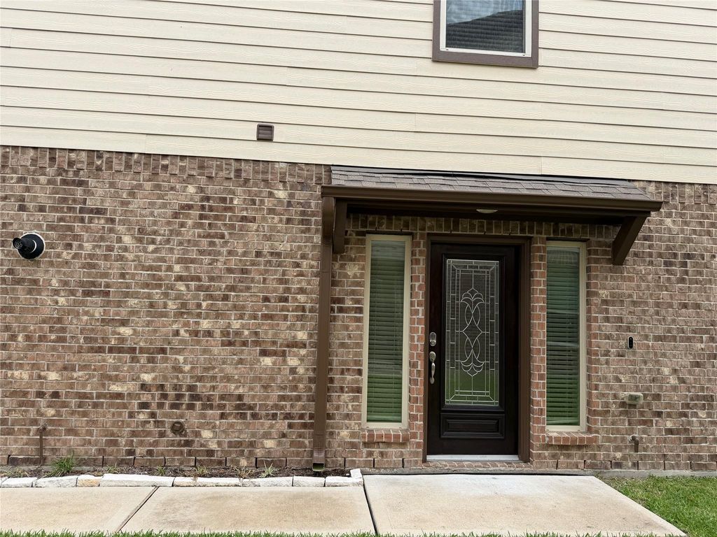 Photo of 1234 Willow Plains Ln LN, Rosenberg, TX 77471 (MLS # 92625307)
