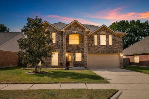 Photo of 16318 Cobble Springs Court, Sugar Land, TX 77498 (MLS # 12057968)