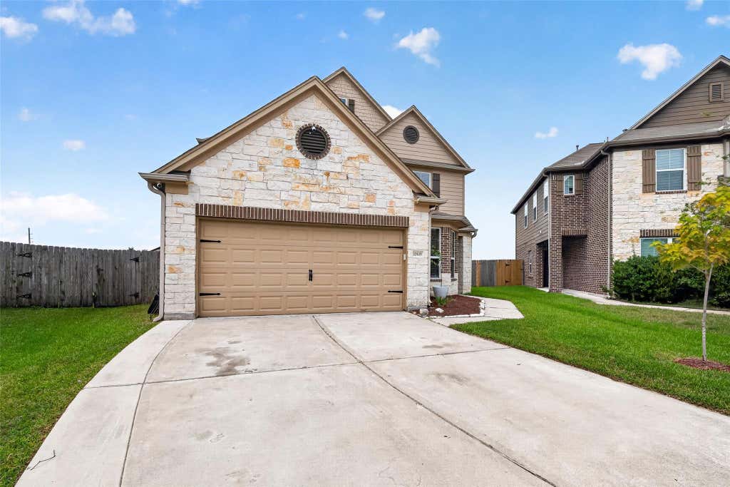 Photo of 10619 Blithe Oak Court, Tomball, TX 77375 (MLS # 69494229)