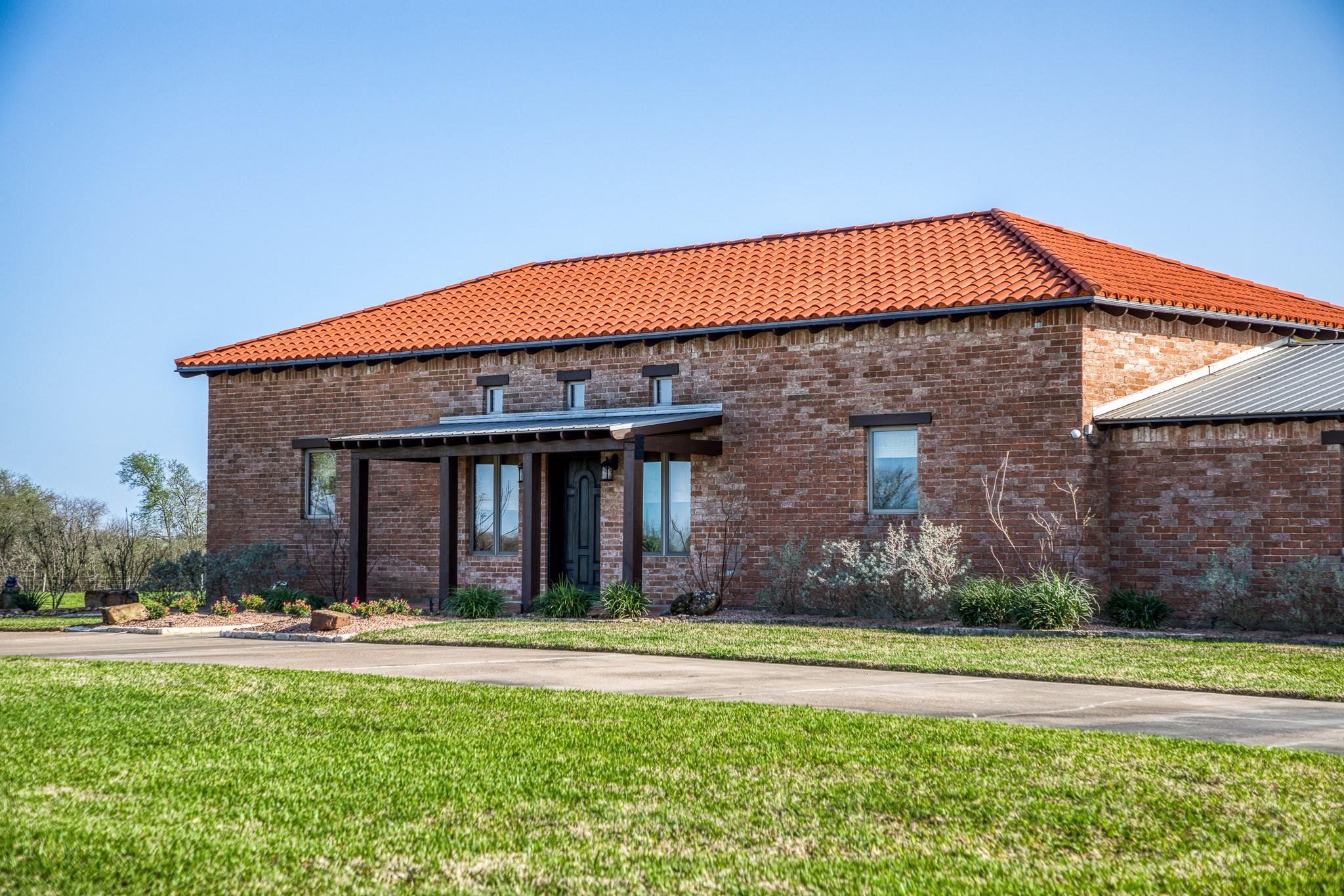 20383 State Highway 159 W
