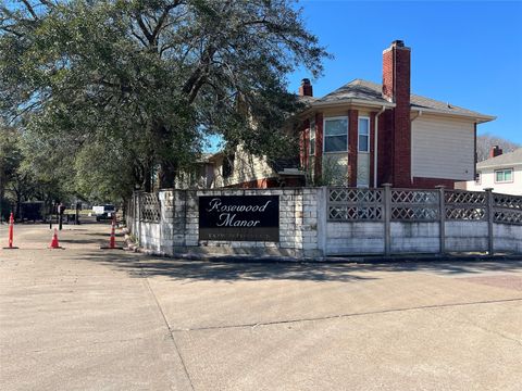 Tiny photo for 8310 Wild Rose Street #19C, Houston, TX 77083 (MLS # 55133527)