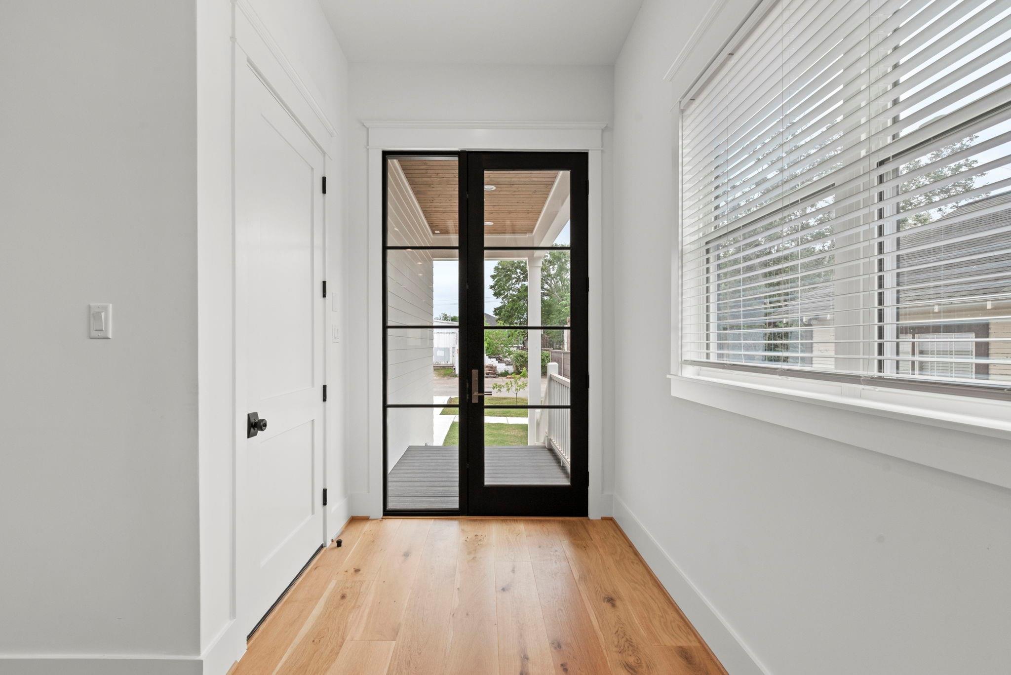 Houston, Texas, 77008, United States, 4 Bedrooms Bedrooms, ,4 BathroomsBathrooms,Residential,Active,2045006