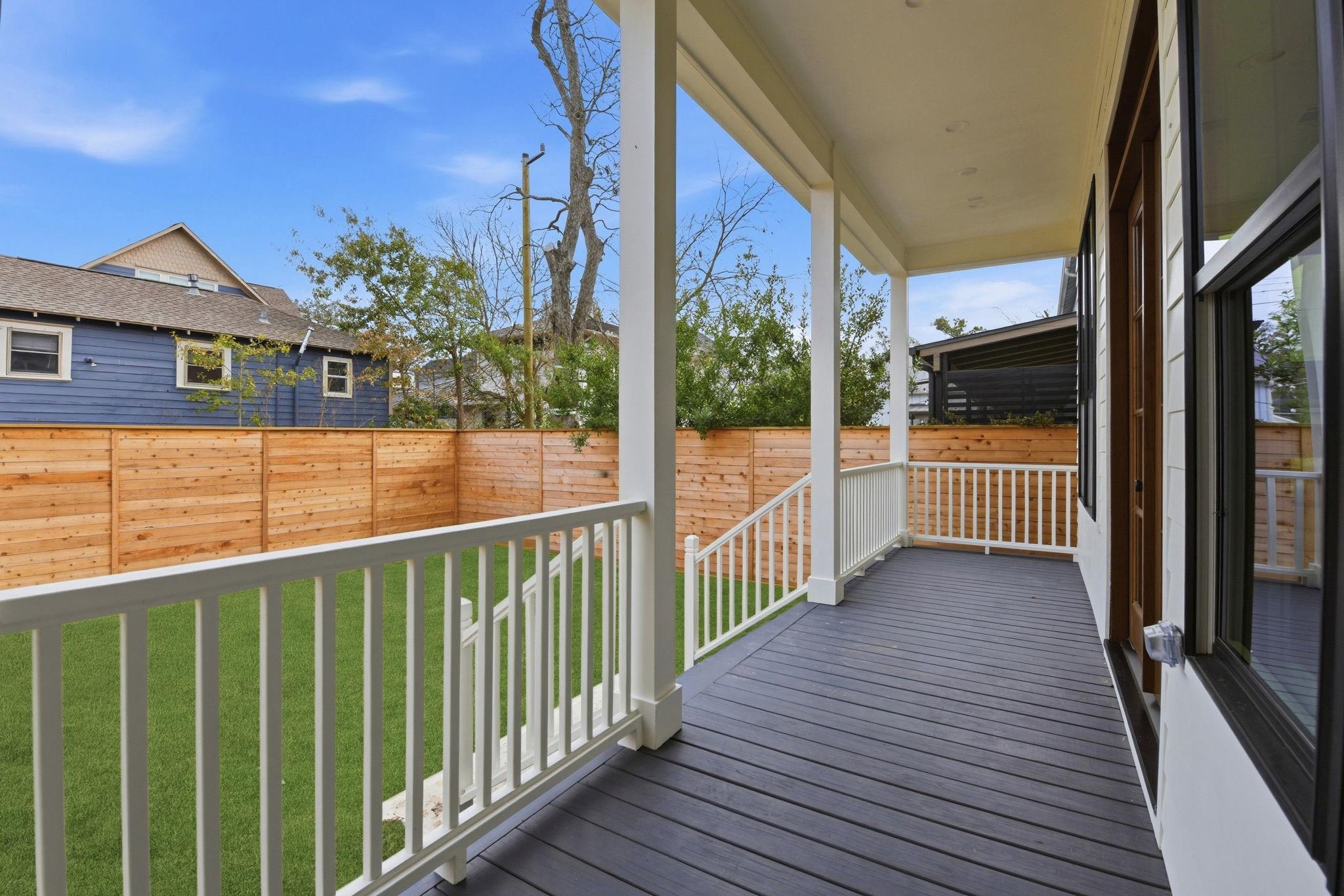 Houston, Texas, 77008, United States, 4 Bedrooms Bedrooms, ,4 BathroomsBathrooms,Residential,Active,2045006