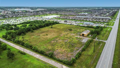 Vacant Land For Sale - 4011 Fm 2004 Road<br/> La Marque, TX 77568