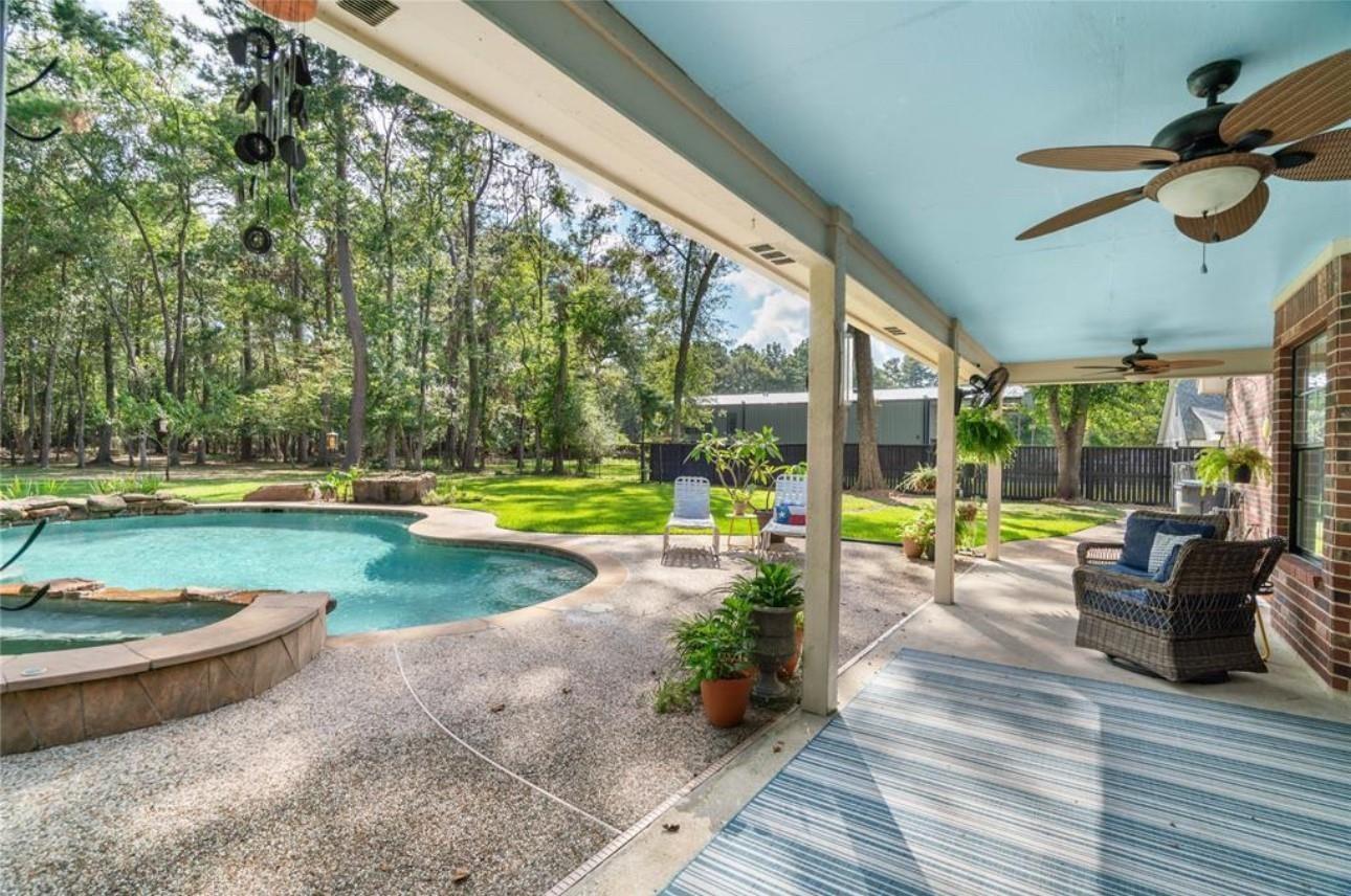 415 Lago Trace Drive