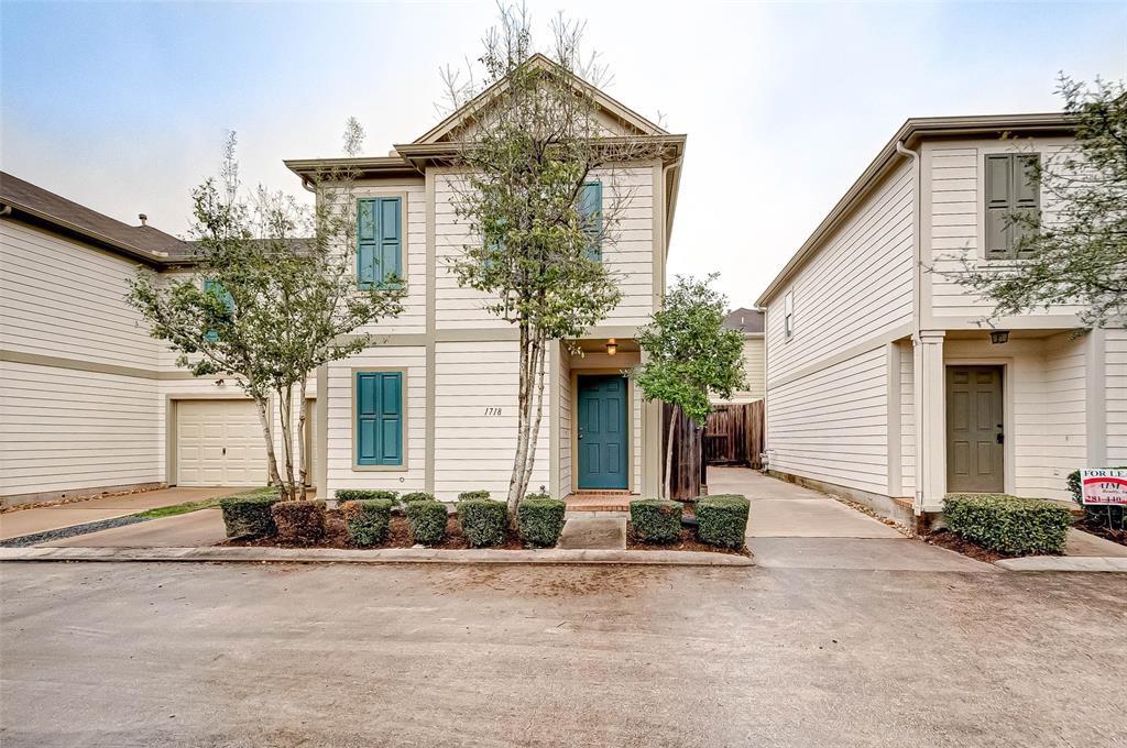1718 Redwing Cove Drive