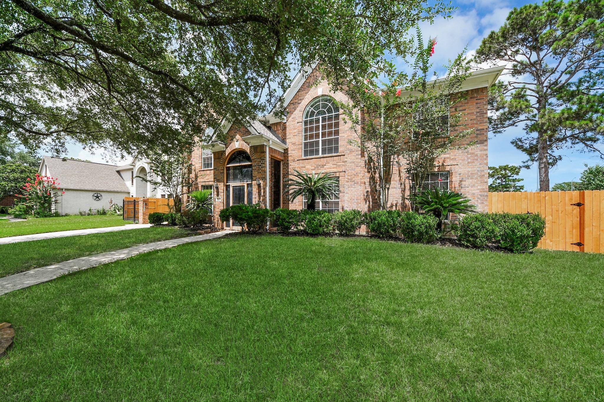 19702 Wood Walk Lane
