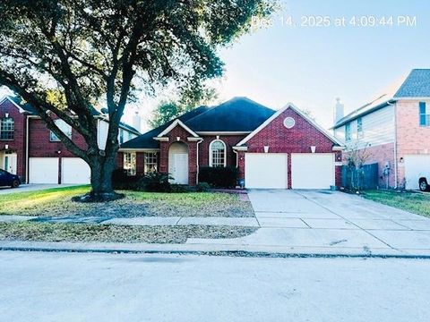 Photo of 12211 Bringate Court, Houston, TX 77066 (MLS # 65299286)