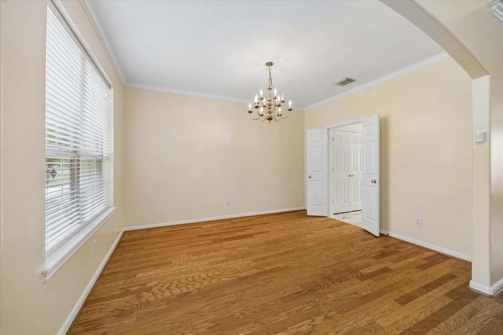 1115 Mulberry Lane
