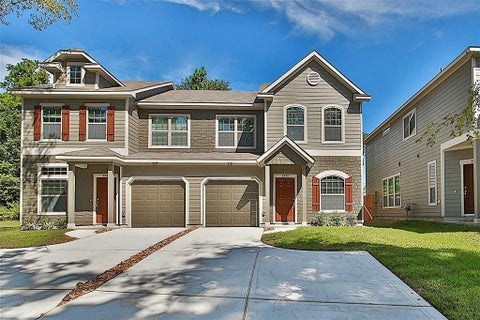 Photo of 36 Woodland Hills Drive #B, Conroe, TX 77303 (MLS # 66960434)