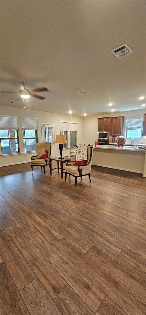 214 N Wild Petunia Trail Montgomery TX 77316