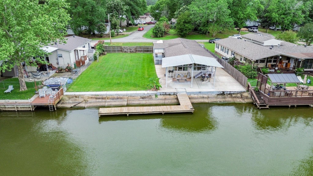 Photo of 14186 Shadow Bay Drive, Willis, TX 77318 (MLS # 95805935)