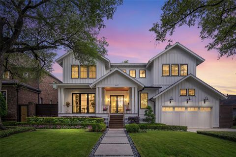 Photo of 4107 Grennoch Lane, Houston, TX 77025 (MLS # 10847134)