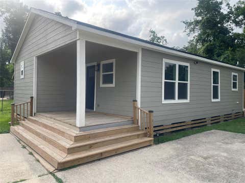 Homes For Sale - 1072 Conklin Street<br/> Houston, TX 77088