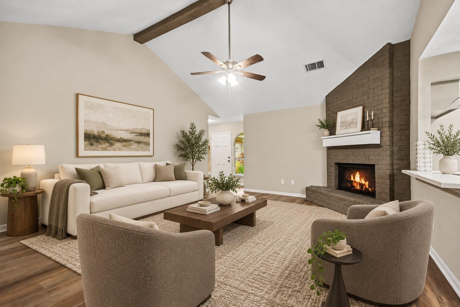 3810 Clover Drive