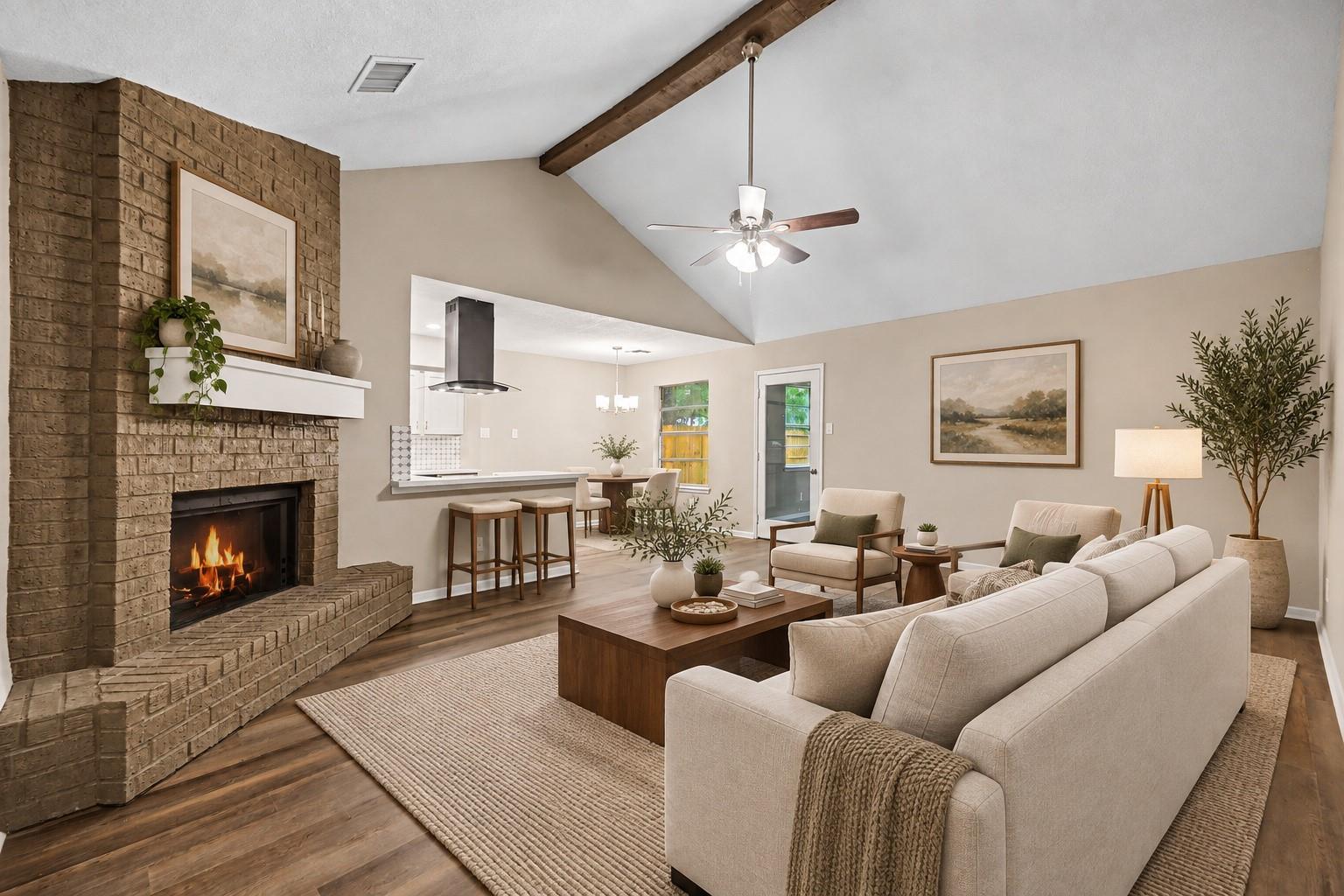 3810 Clover Drive