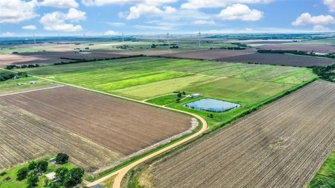Photo of 1230 County Road 404 Rd, El Campo, TX 77437 (MLS # 81056810)