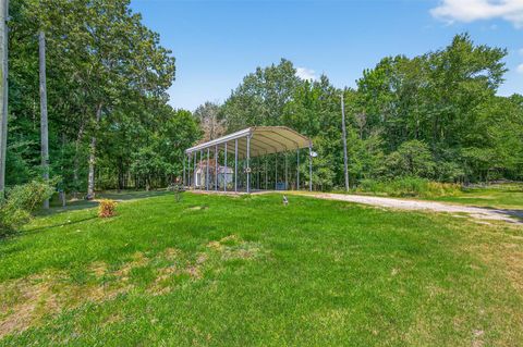Photo of 691 Miller Drive, Cleveland, TX 77327 (MLS # 30271572)