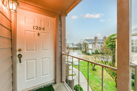 Photo of 3100 Jeanetta Street #1204, Houston, TX 77063 (MLS # 35616552)