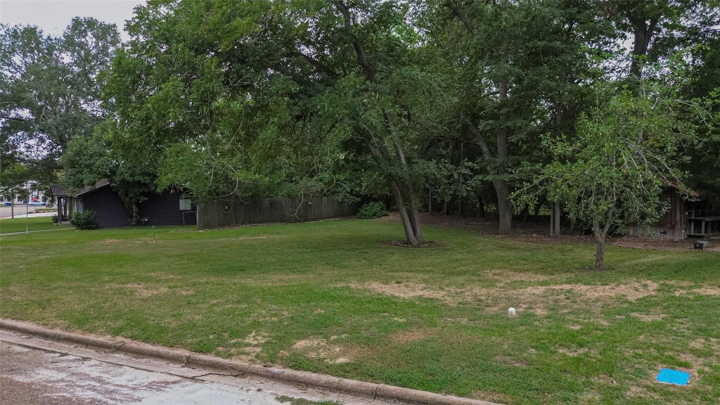 Photo of TBD N Oakhurst, Livingston, TX 77351 (MLS # 84029343)